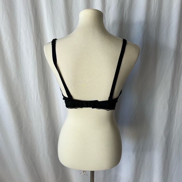 Victoria Secret Black & White Embellished Bra - 36 DD - Picture 4 of 6